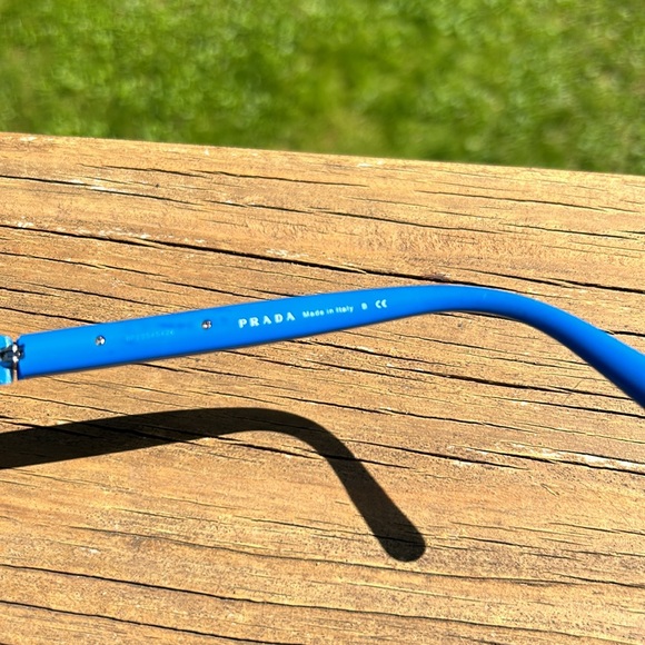 Prada prescription frames - Picture 4 of 8